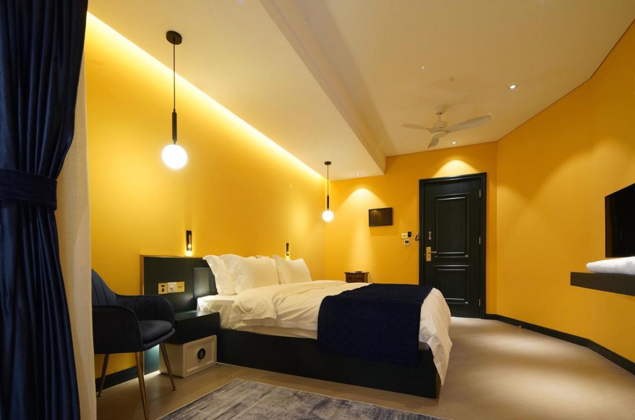 Moon And Chalice Boutique Hotel Κούνμινγκ Εξωτερικό φωτογραφία